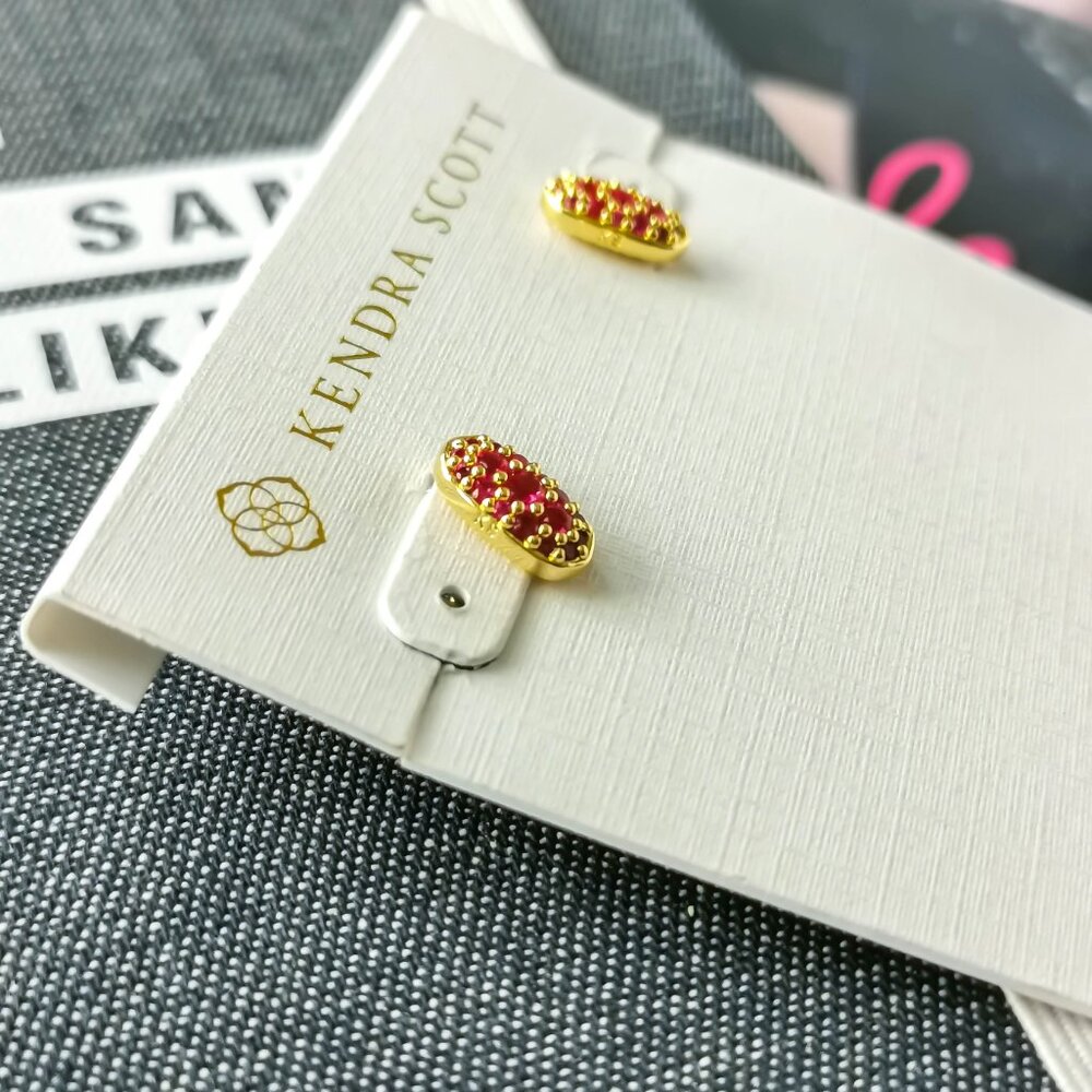 New Gold Kendra Scott Grayson Ruby Crystal Crystal Stud Earrings - Picture 2 of 3